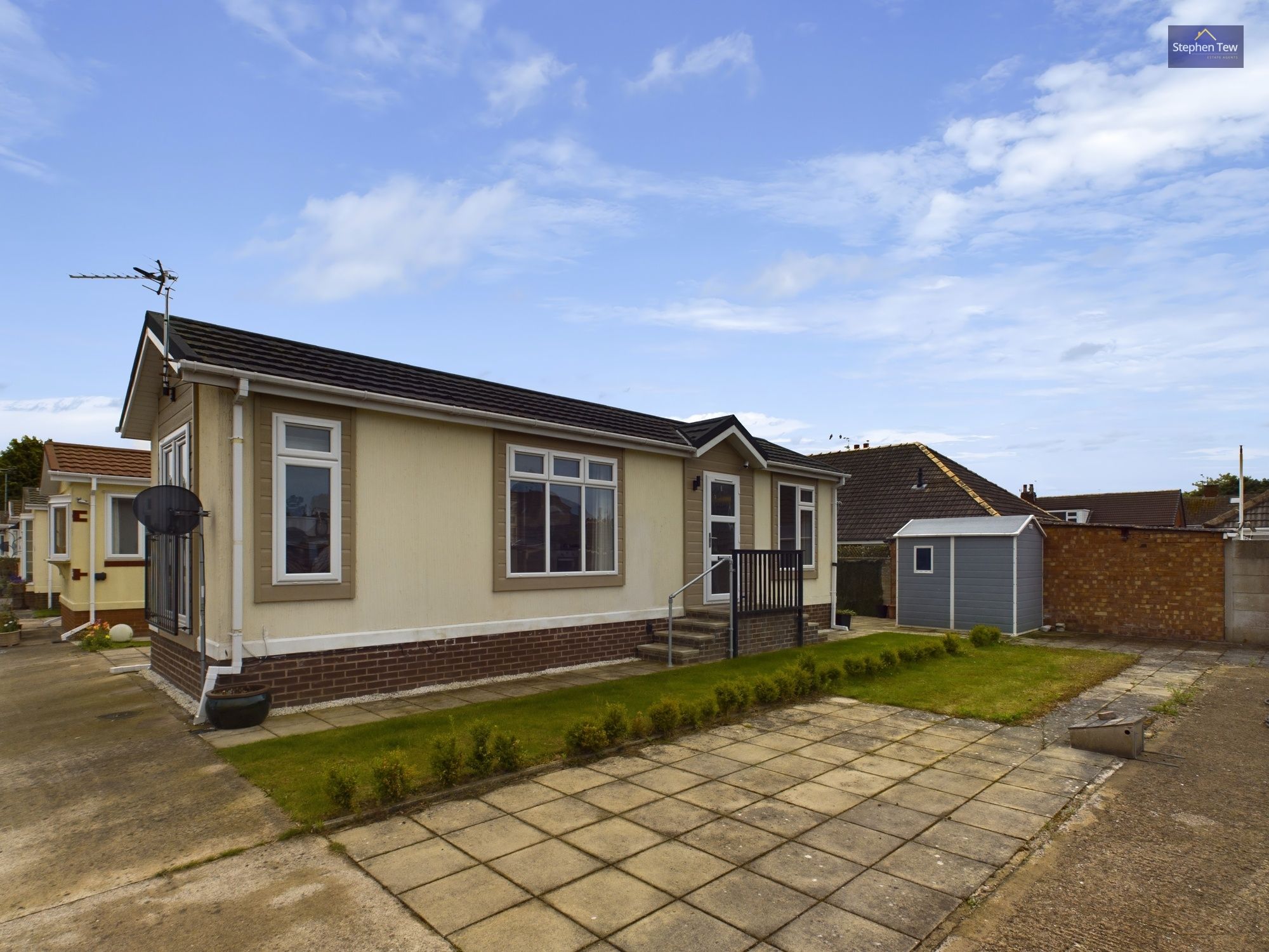 Pine Crescent, Newholme Residential Park, Blackpool, FY3 9TX
