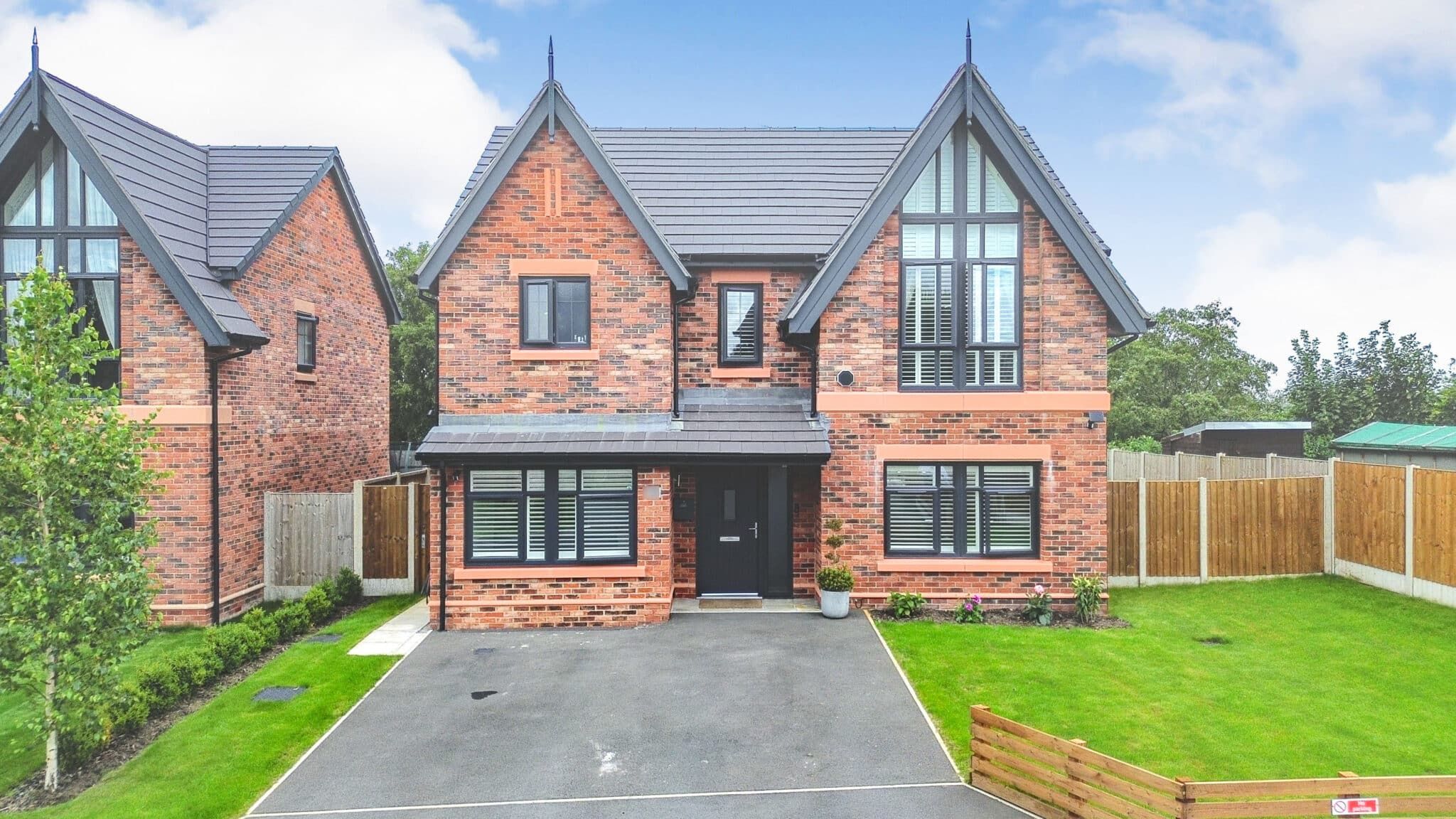 Holcombe Grove, Radcliffe, M26