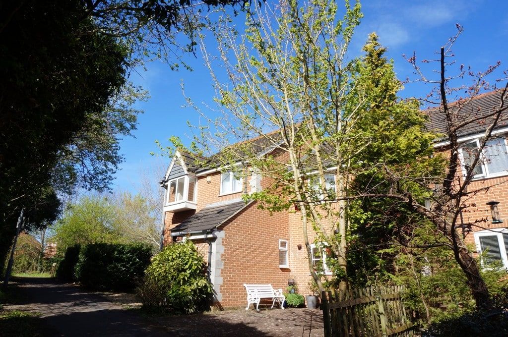 Highmoor Copse, Peatmoor, Swindon, Wiltshire, SN5 5AB