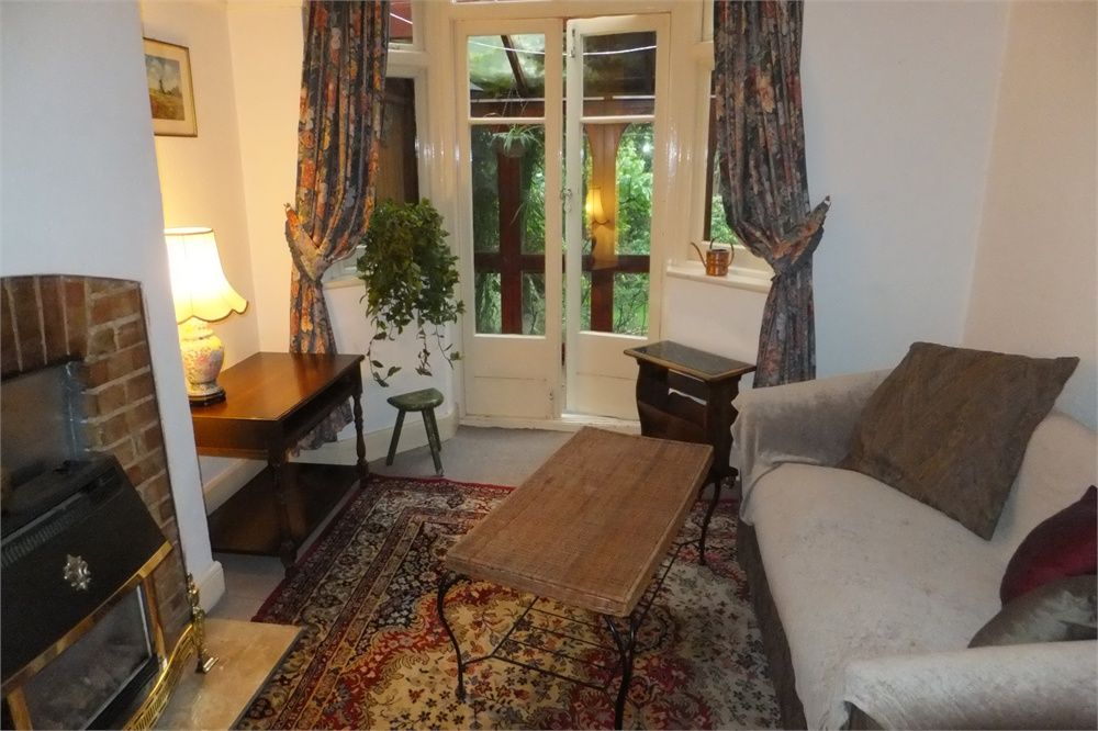 Mayfield Gardens, Hanwell, LONDON, W7 3RB