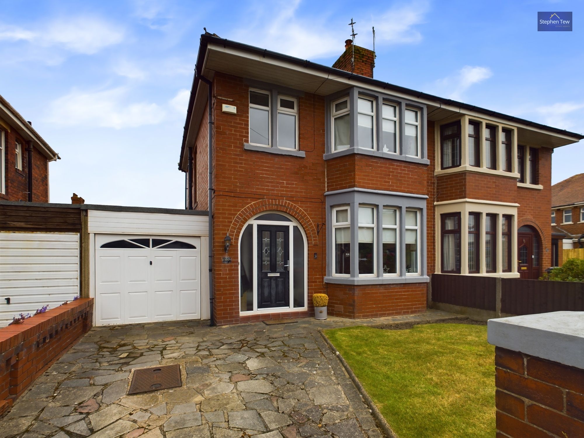 Longridge Avenue, Blackpool, Blackpool, FY4 3QN