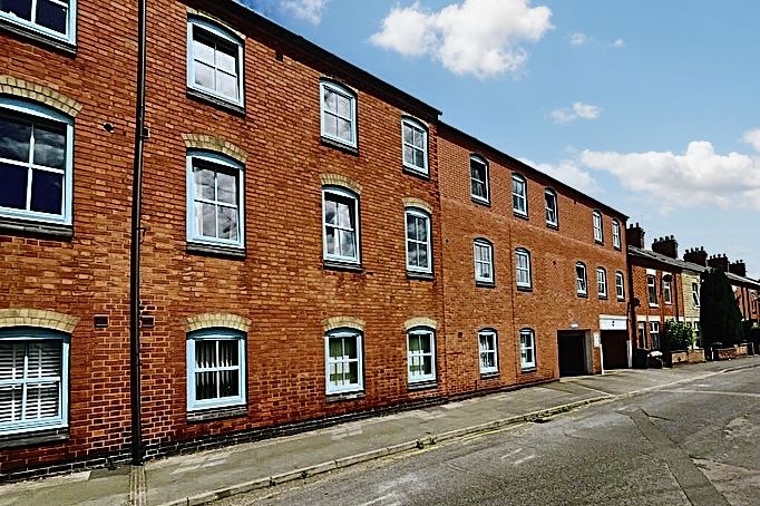 Flat 5, Hadden-Costello House, Leicester, 122 Lansdowne Road, LE2 8AR