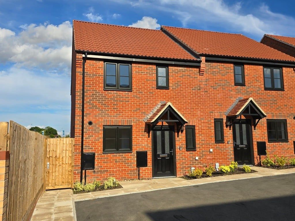 Longcroft Place, Hadleigh, Ipswich, Suffolk, IP7 6LA