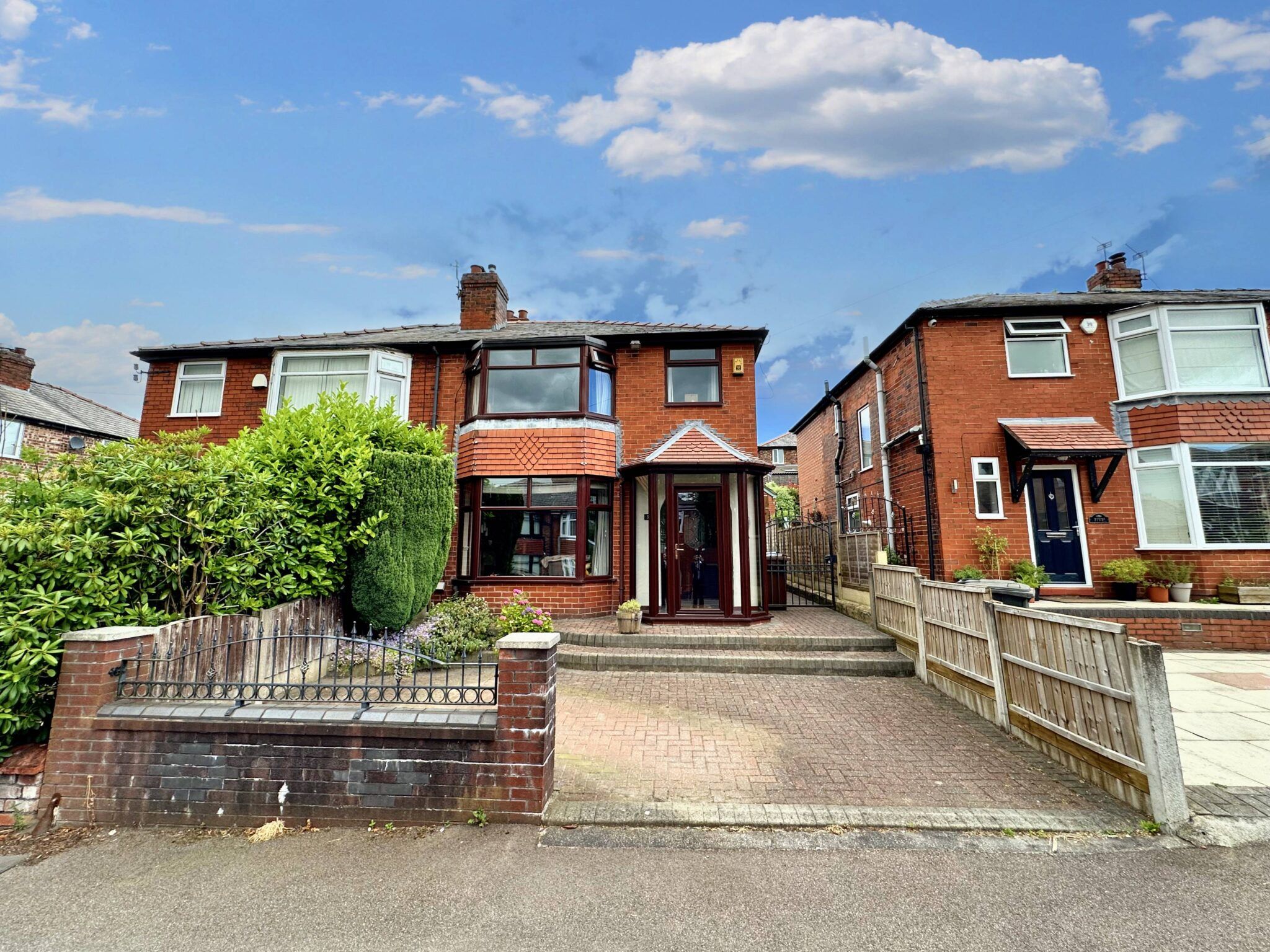 Scott Road, Prestwich, M25