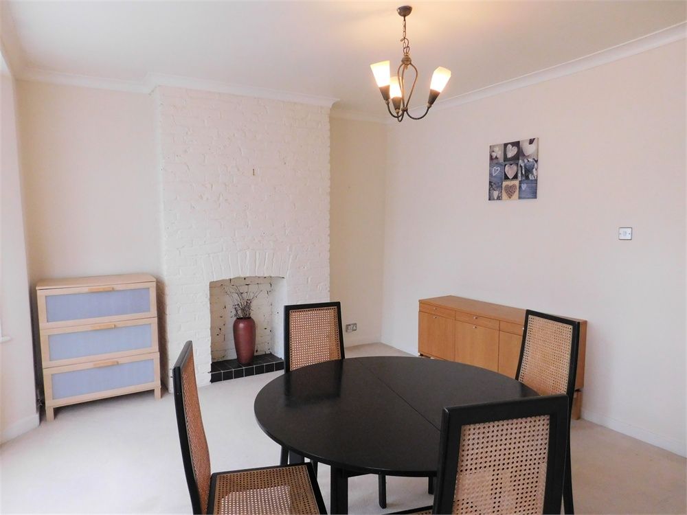 Shirley Gardens, Hanwell, London, W7 3PT