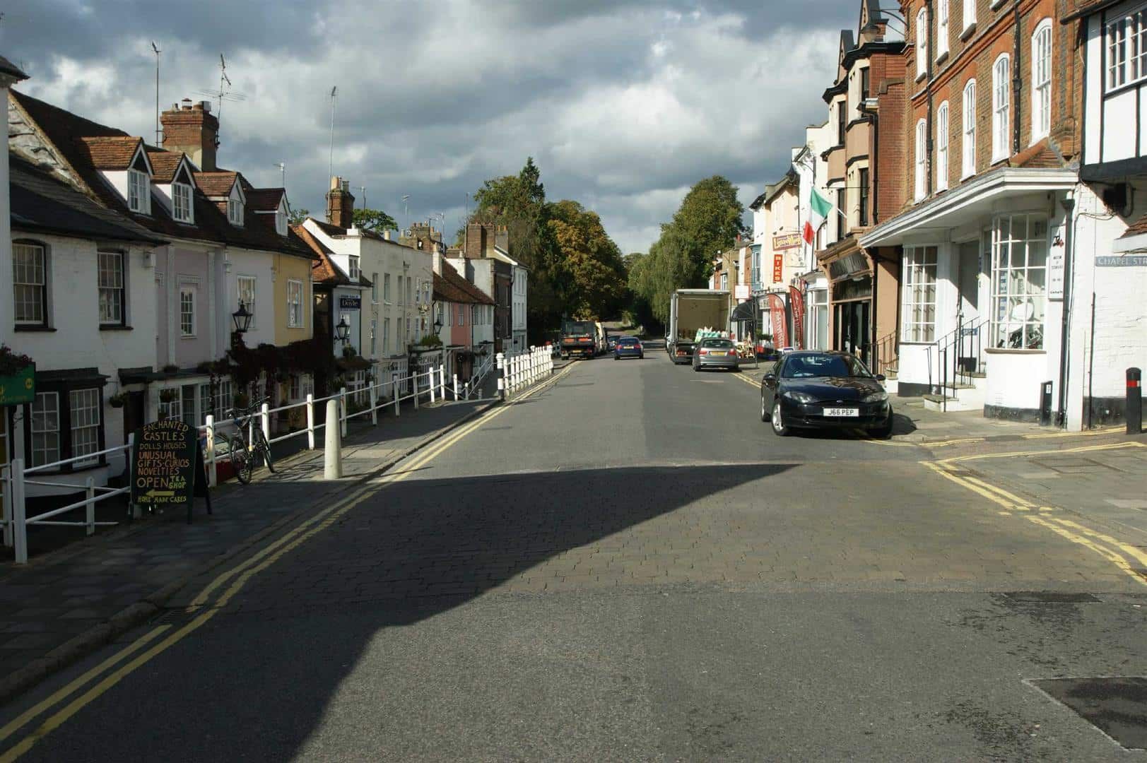 High Street, Hemel Hempstead, Hertfordshire, HP1 3AF