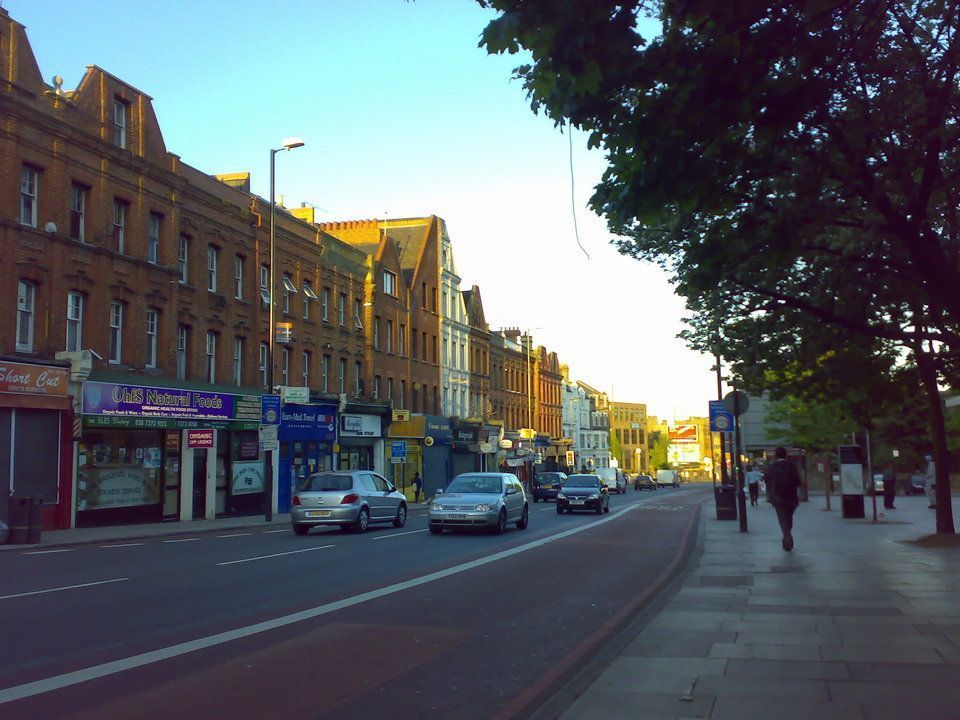 Is Now the Right Time to Invest in Holloway Property?