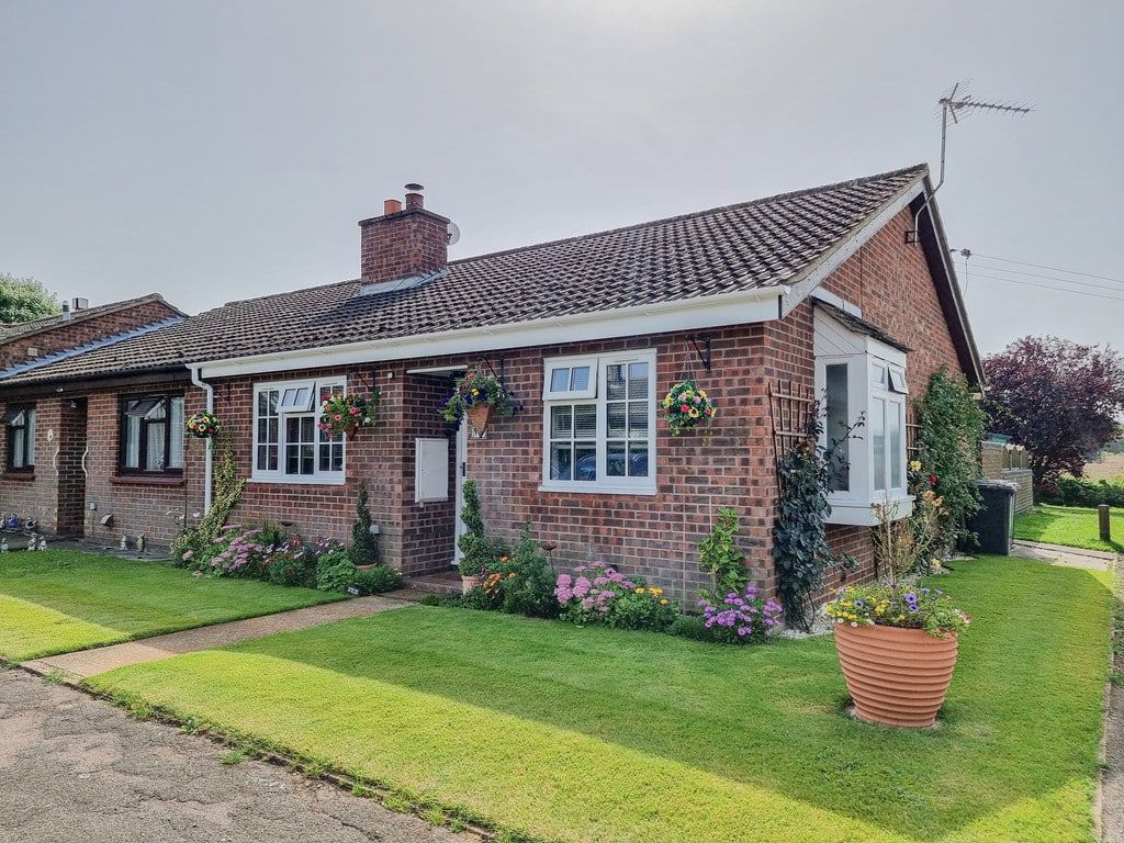 Hayter Close, West Wratting, Cambridge, CB21 5LY