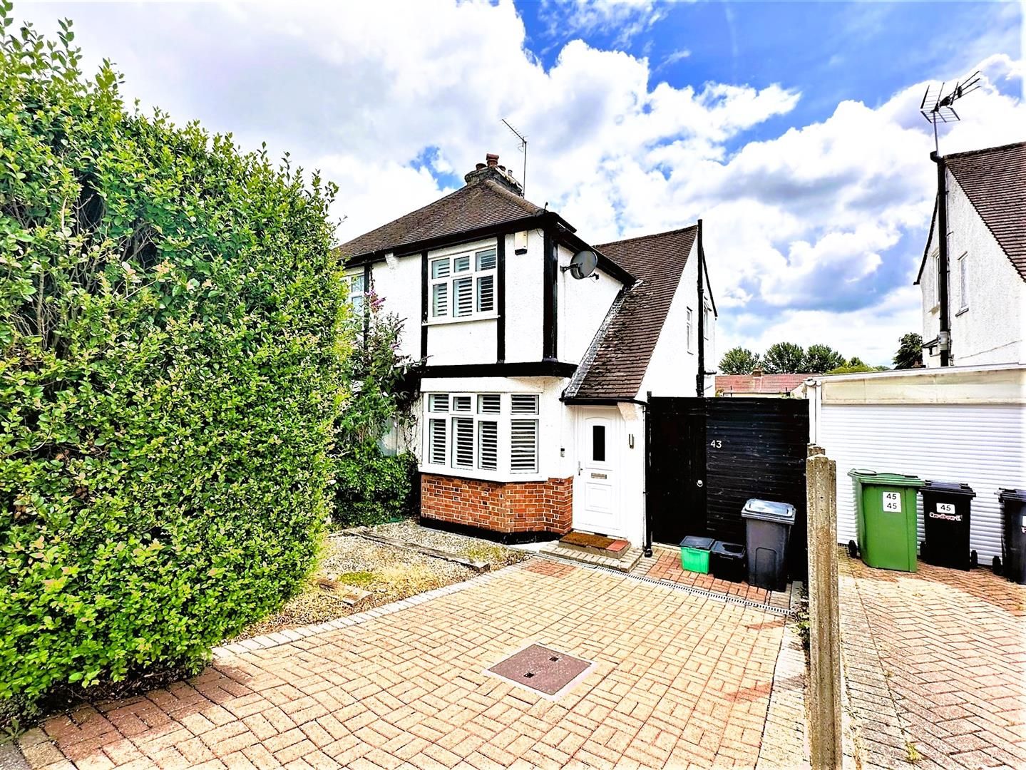 East Drive, Orpington, Kent, BR5 2BY