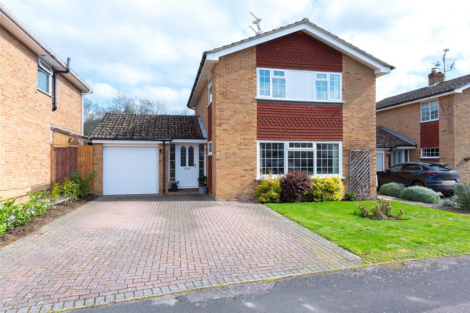 Longbridge Road, Bramley, Tadley, Hampshire, RG26 5AN