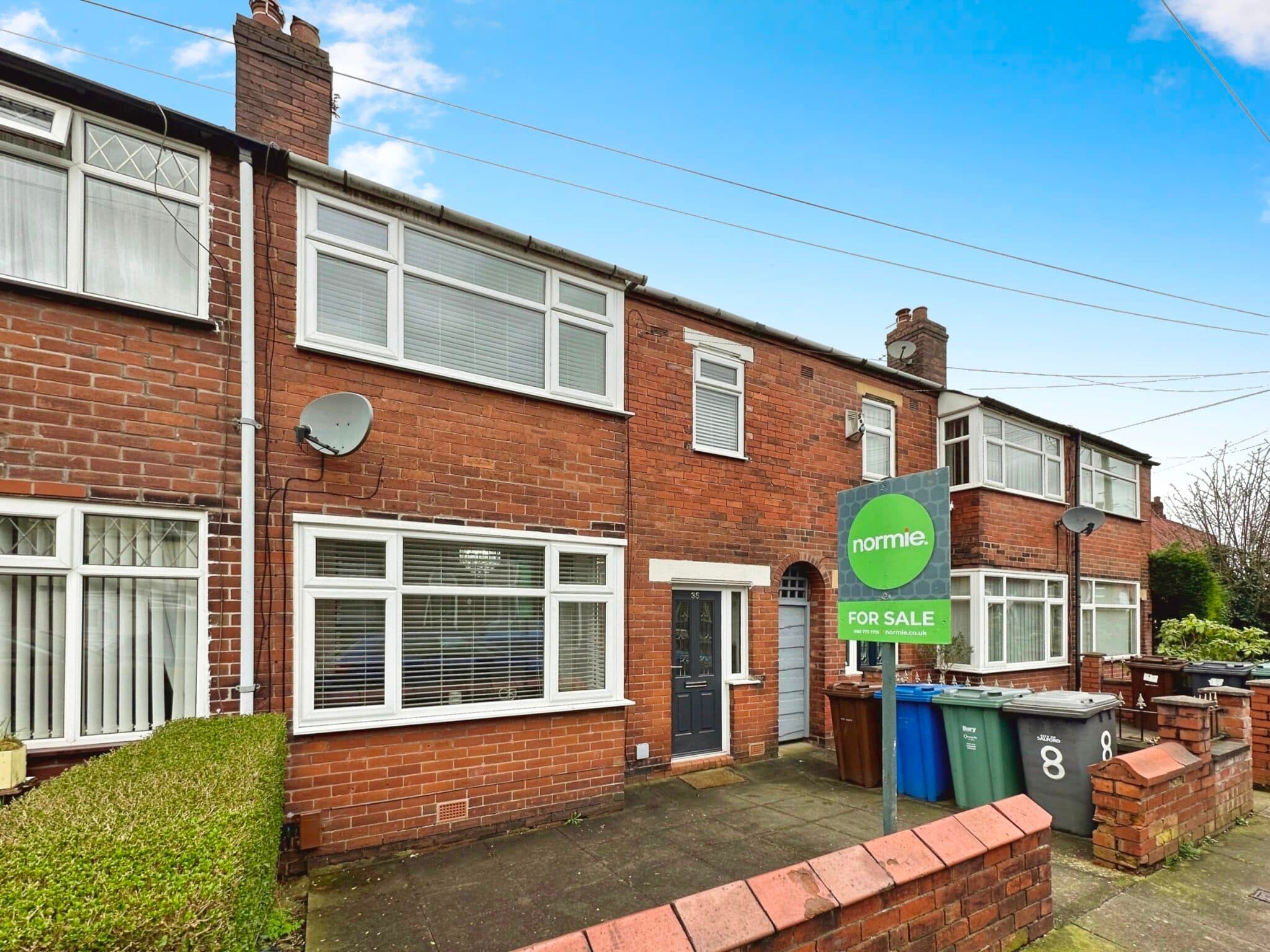 Bright Street, Radcliffe, M26