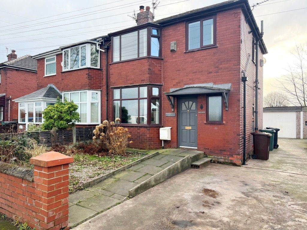 Ringley Road West, Radcliffe, M26