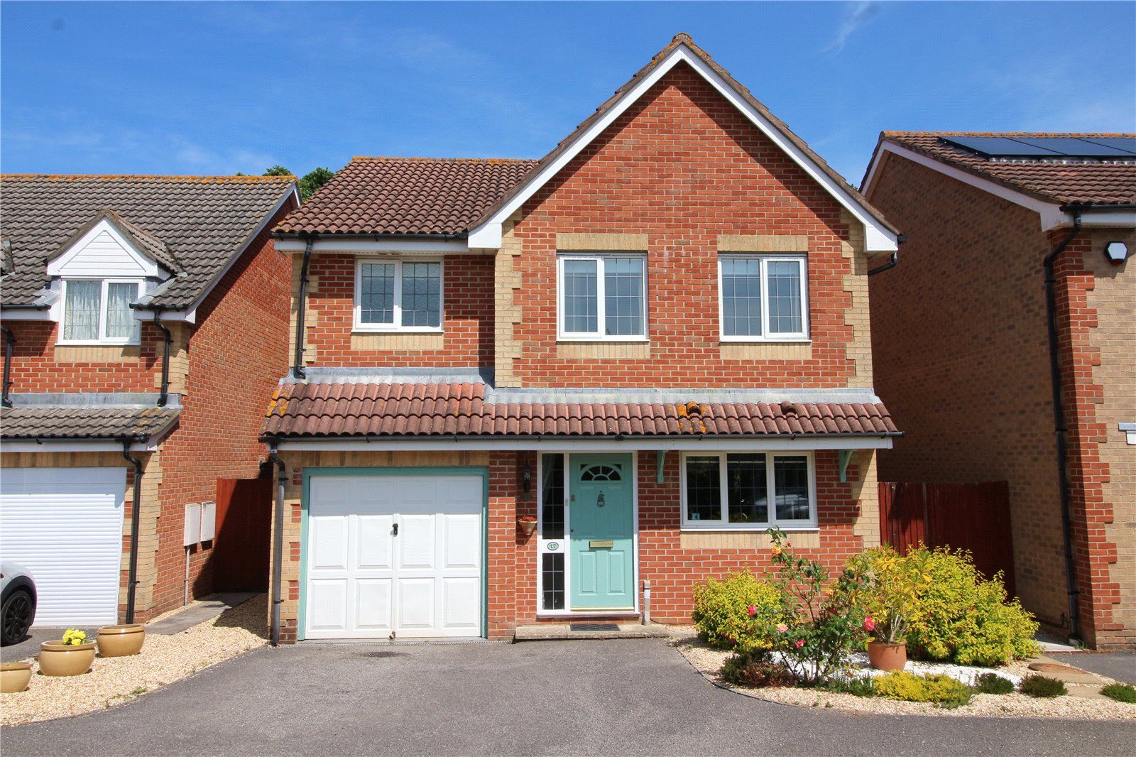 Forest Oak Drive, New Milton, Hampshire, BH25 5NT