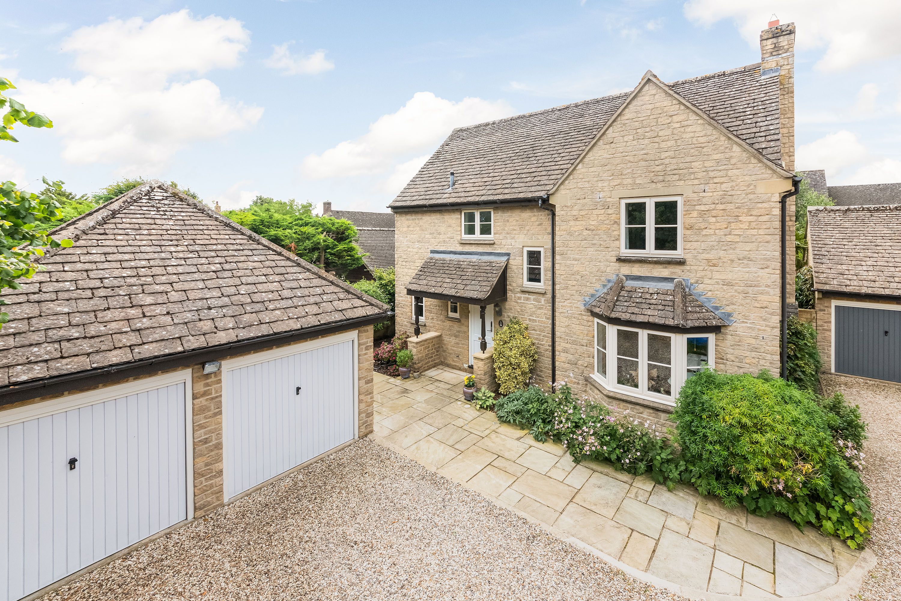 Bartholomew Close, Ducklington, Witney, Witney, OX29 7UJ