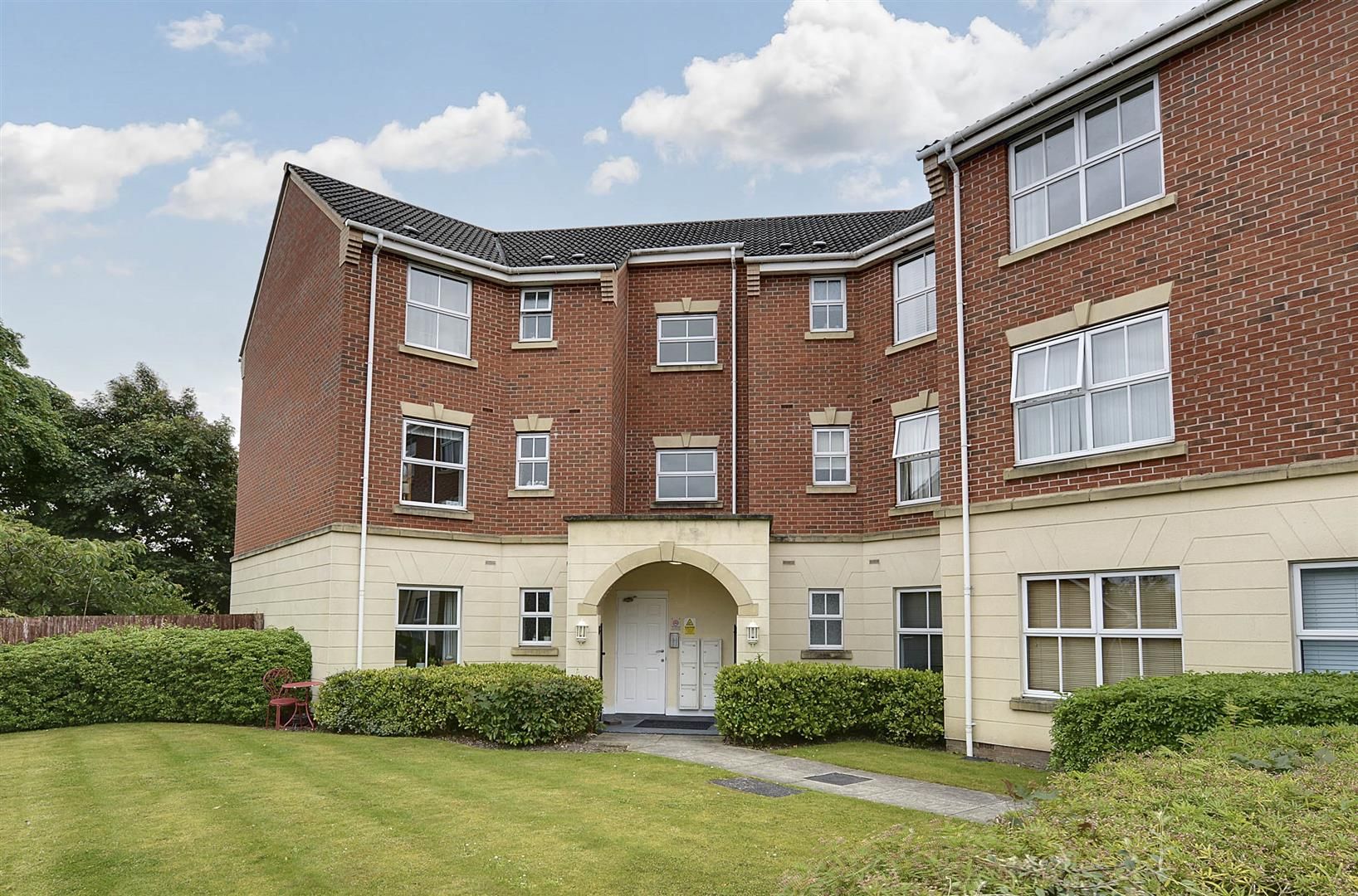 Robinson Court, Chilwell, Nottingham