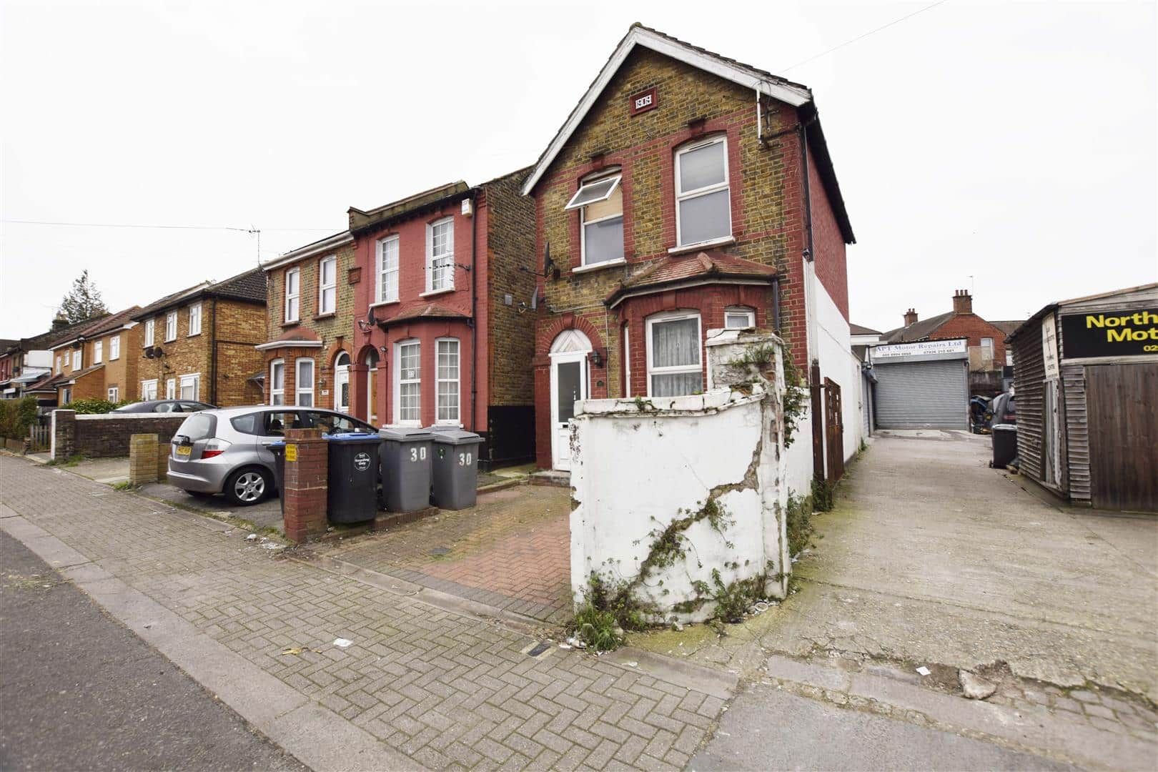 Pembroke Road, Wembley, Middlesex, HA9 7PD