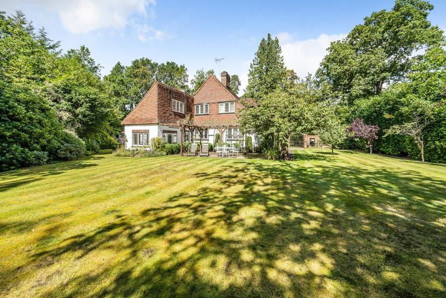 Spring Woods, Virginia Water , Surrey, GU25 4PW