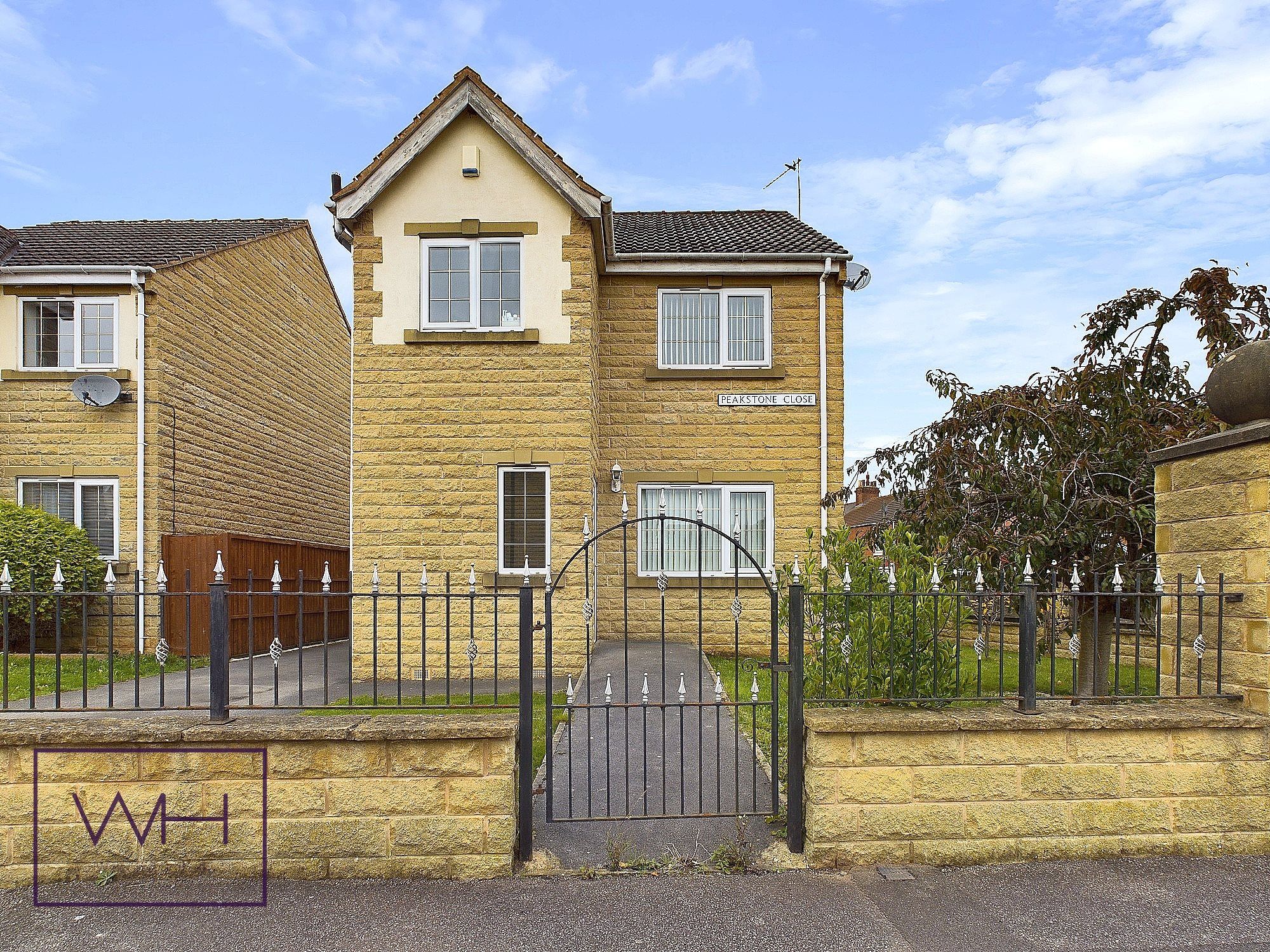 Peakstone Close , Balby, Doncater , DN4 0FE