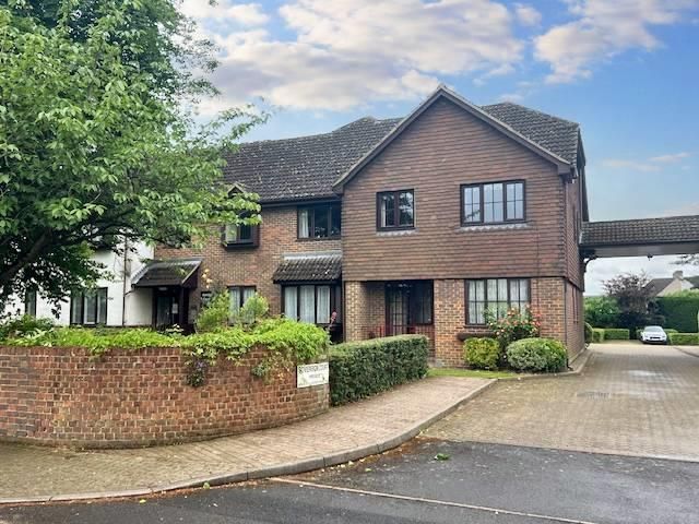 16 Magpie Hall Lane, Bromley, BR2 8EH