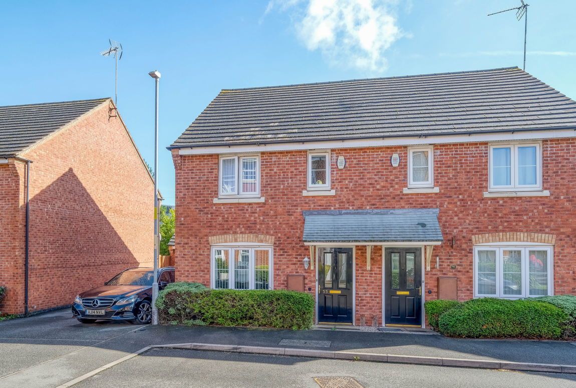 Pitchcombe Close, Lodge Park, Redditch, B98 7HS