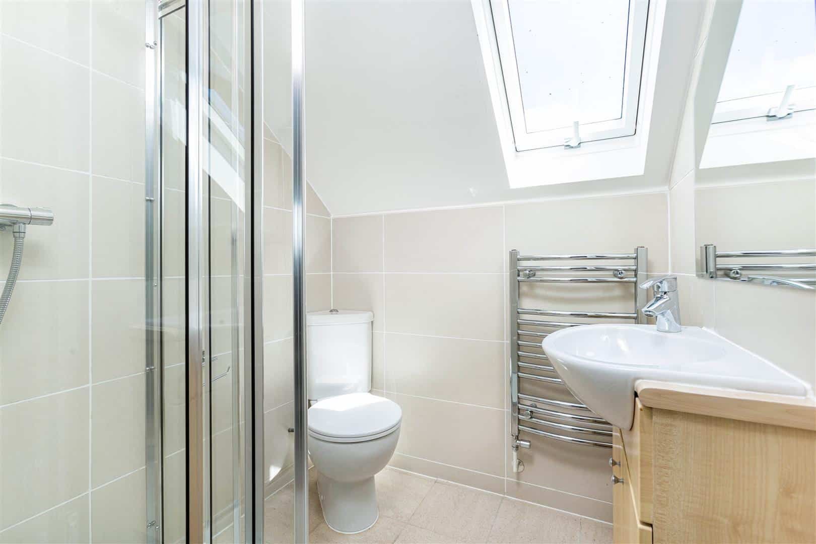 3 bed semidetached house for sale in Derby Road, East Sheen, SW14