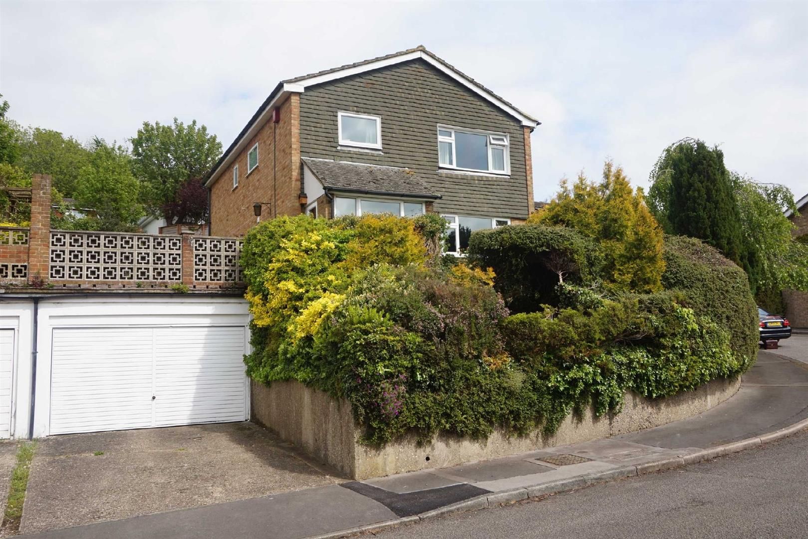 4 bed detached house for sale in Runciman Close, Pratts Bottom Edmund