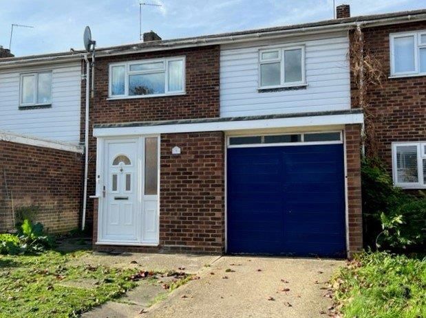 Woodcote Drive, Crofton, Kent, BR6 8DB