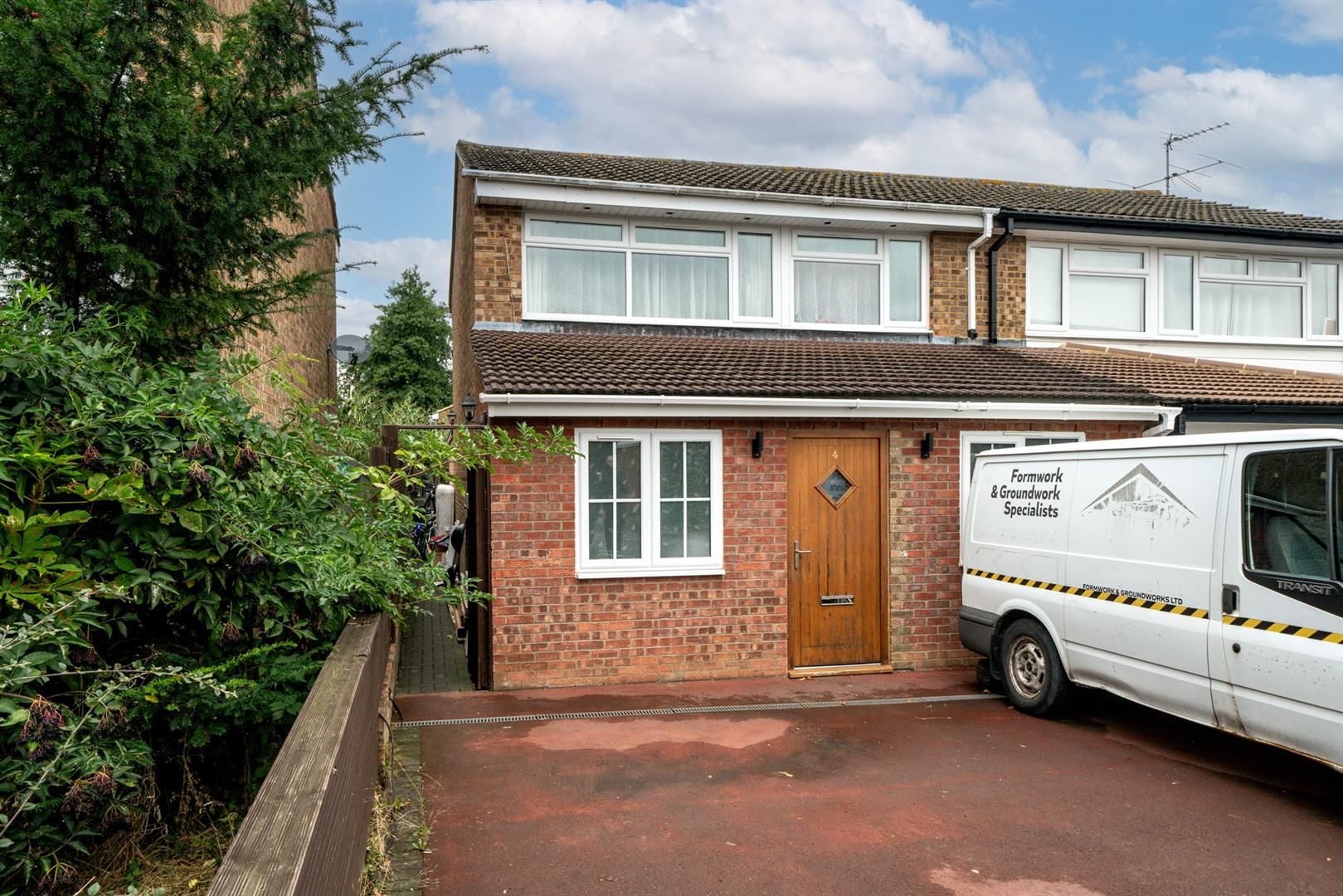 Kipling Grove, Hemel Hempstead, HP2 7NJ