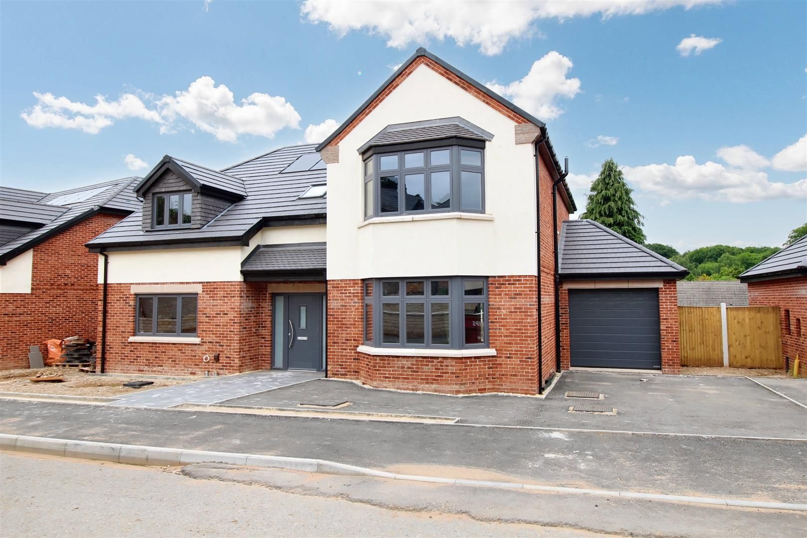 Bletchley Close, Beeston, Nottingham, NG9 2WR