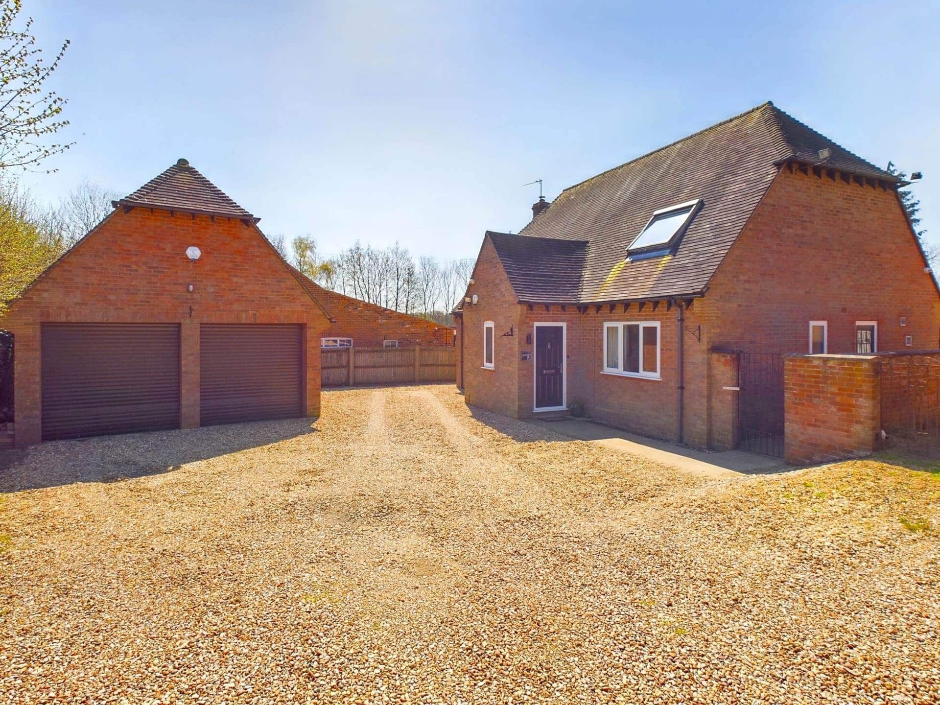 Bullocks Farm Lane, Wheeler End