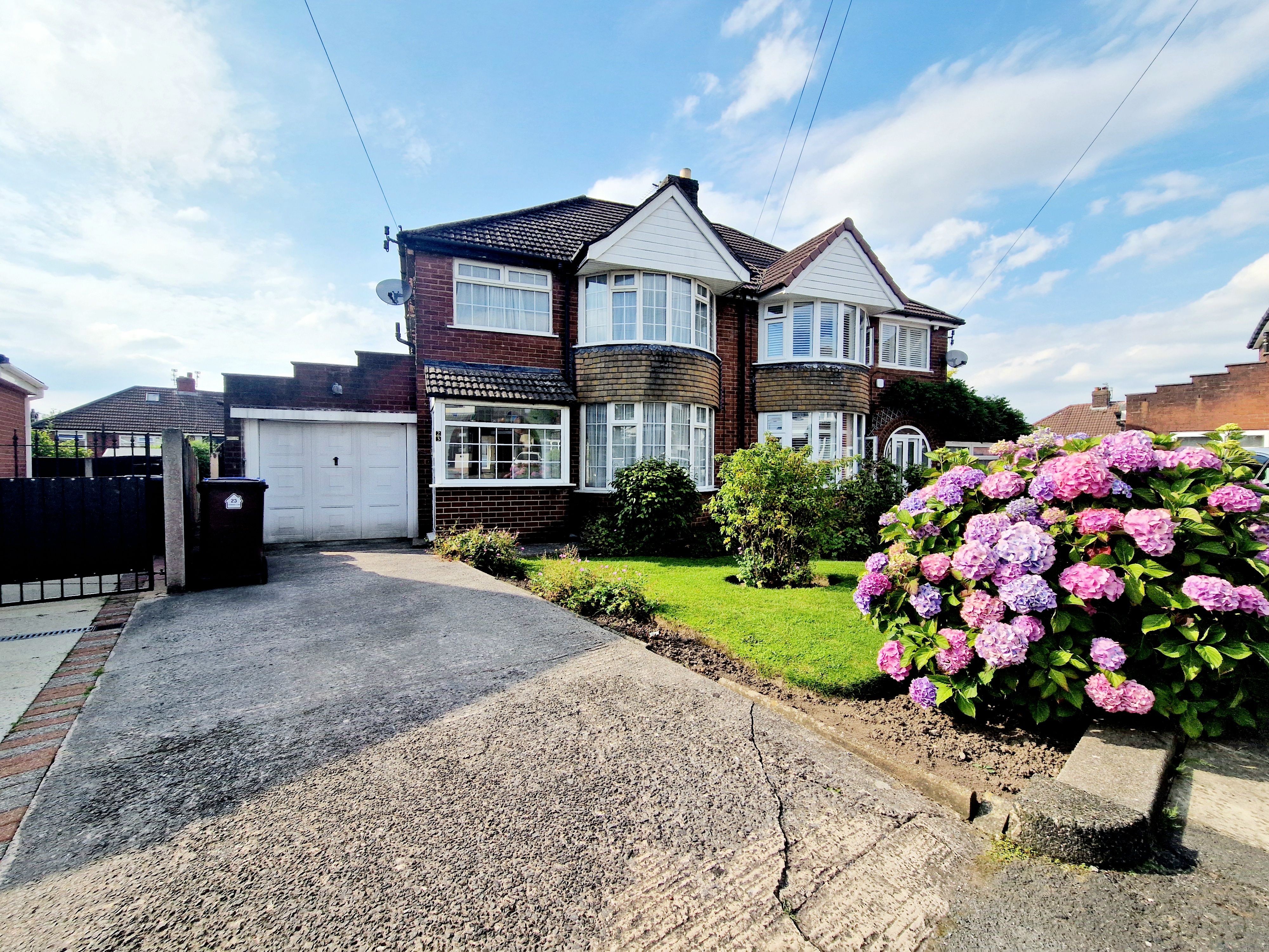 Colinwood Close, Bury, BL9