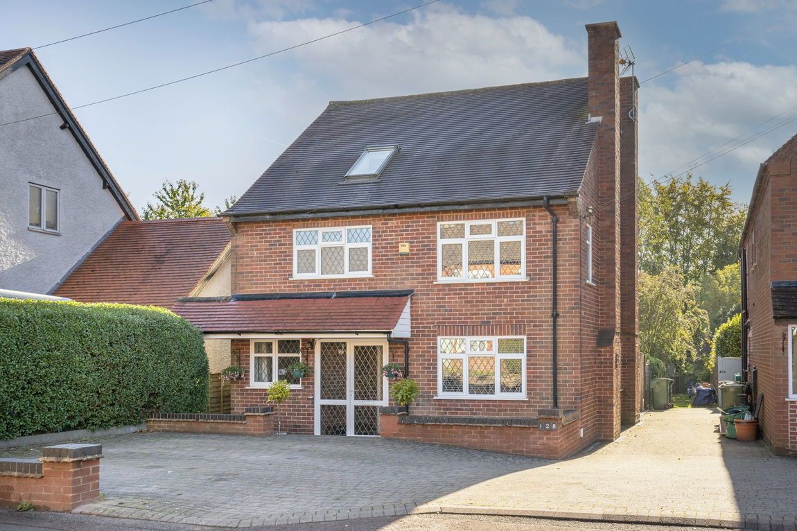 Linthurst Newtown, Blackwell, Bromsgrove, B60 1BS