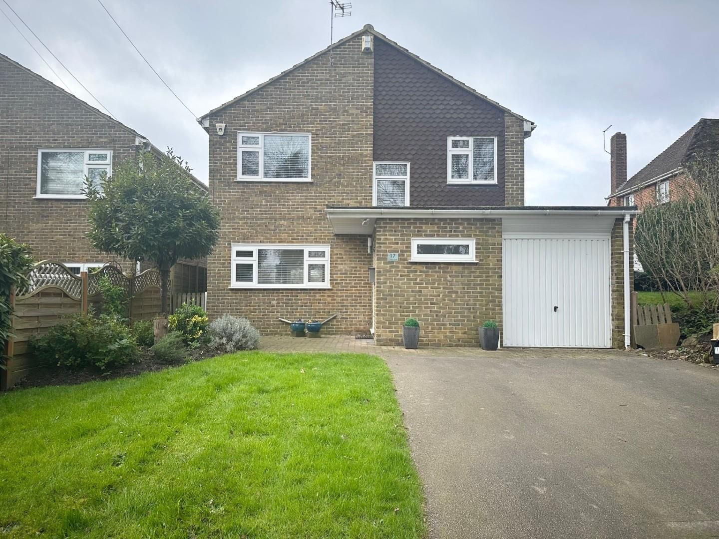 4 bed property to rent in Clare Lane, East Malling, West Malling