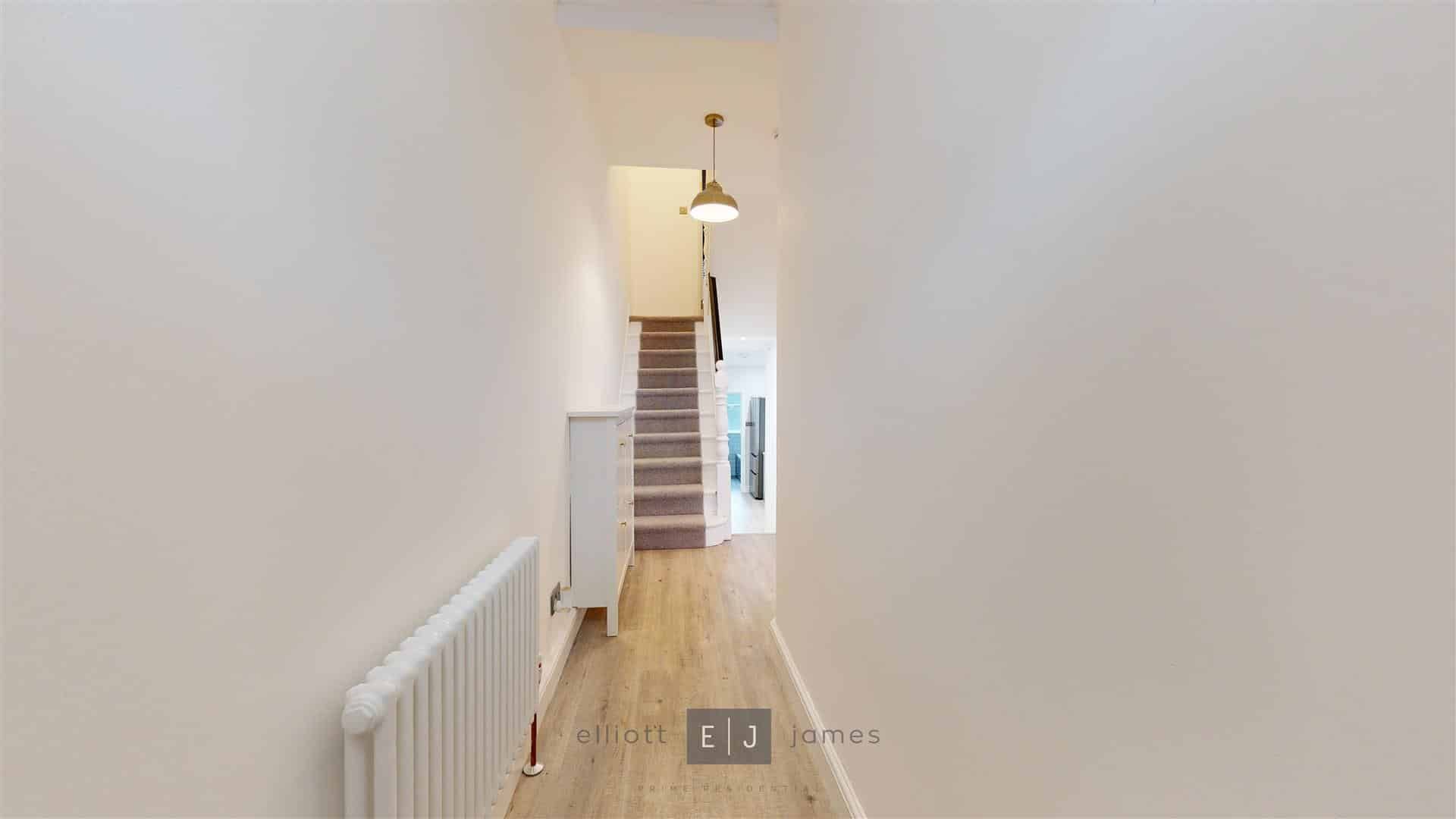 3 bed terraced house to rent in Smeaton Road, Woodford Green Elliott