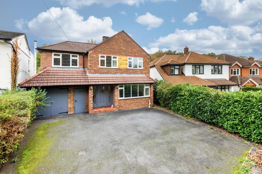 Crown Road, Virginia Water, Surrey, GU25 4HT