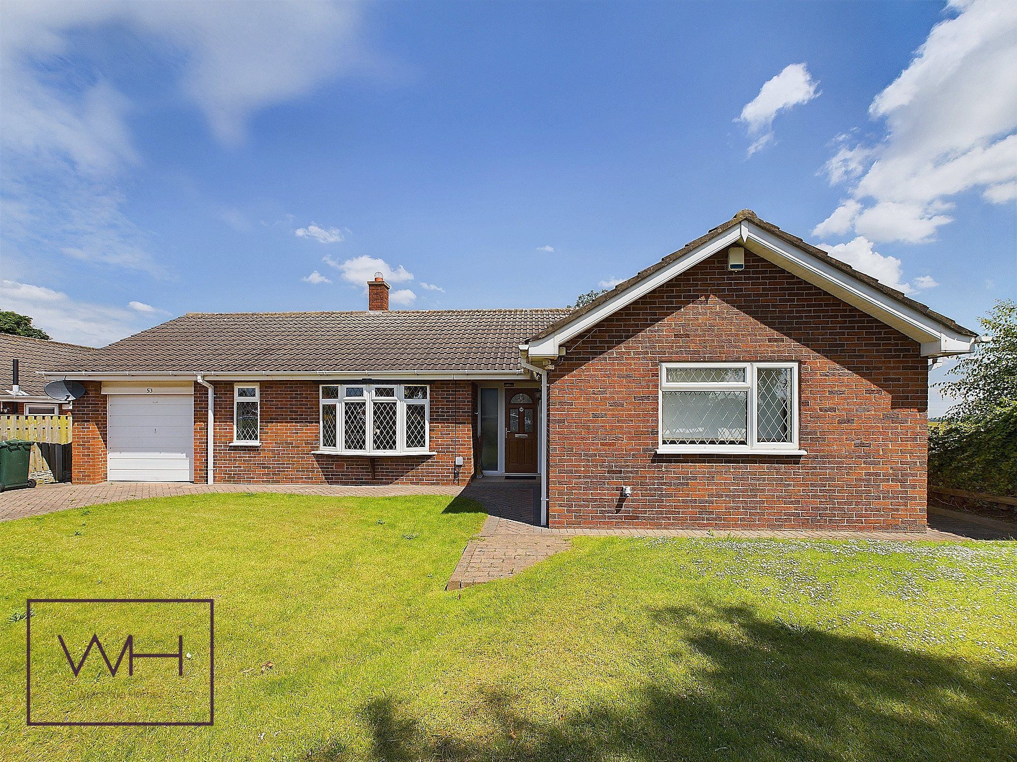 STONECROSS DRIVE, SPROTBROUGH, DONCASTER, DN5 7QH