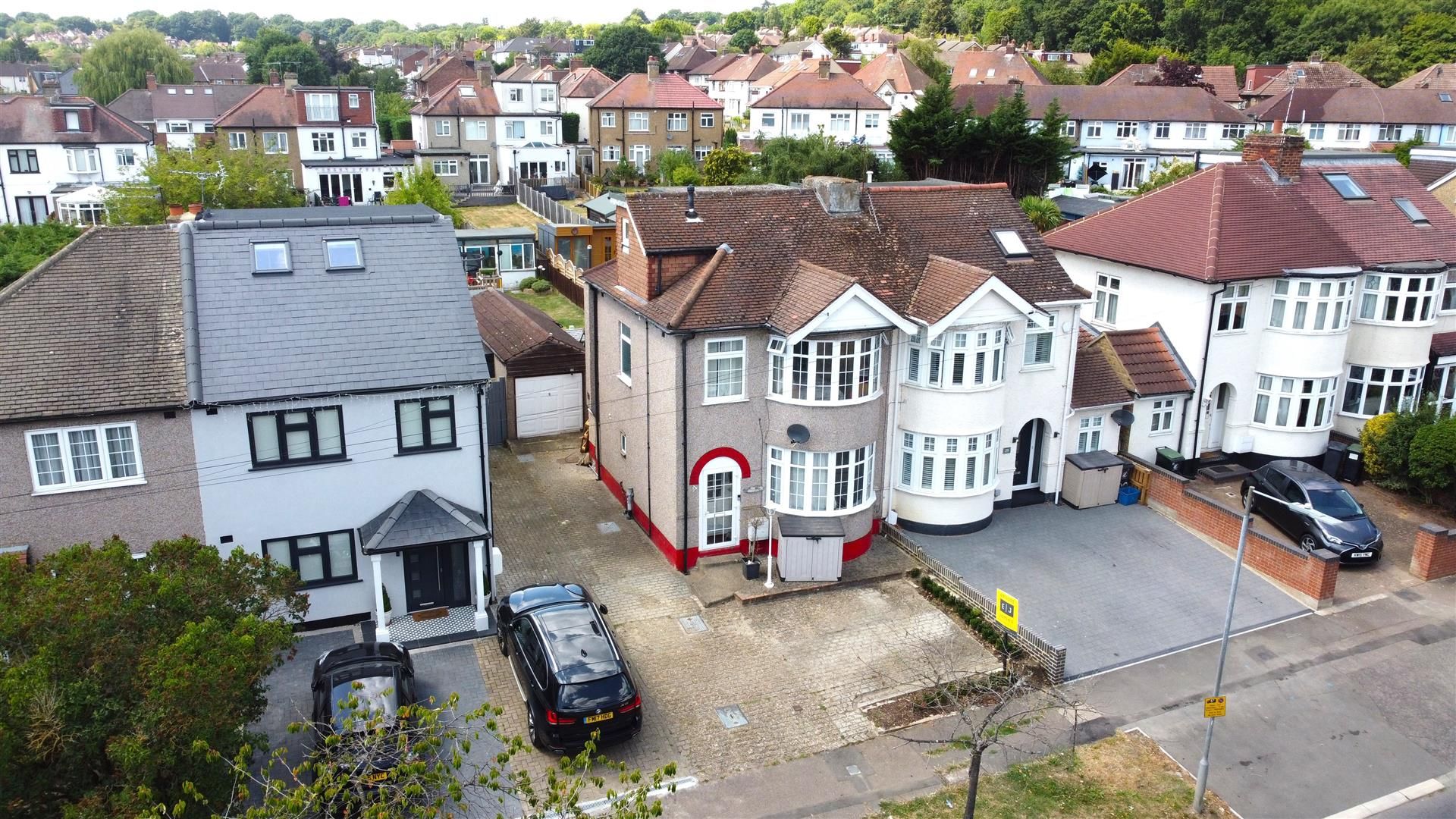 Pyrles Lane, Loughton