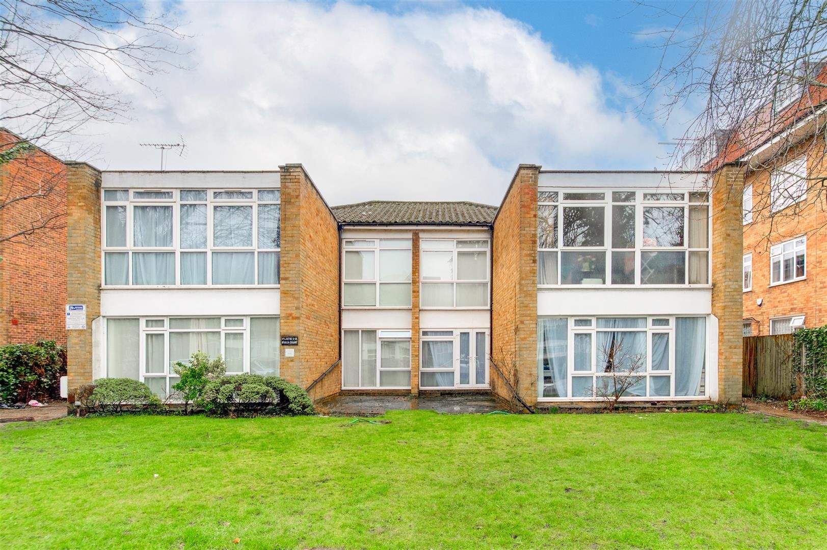 Sunningfields Road, Hendon, London, NW4 4QT