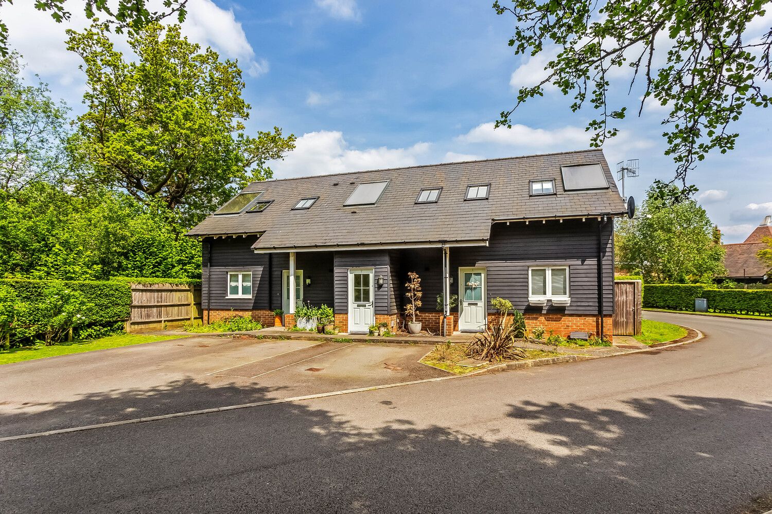 Willow Drive, Crowhurst, Lingfield, Surrey