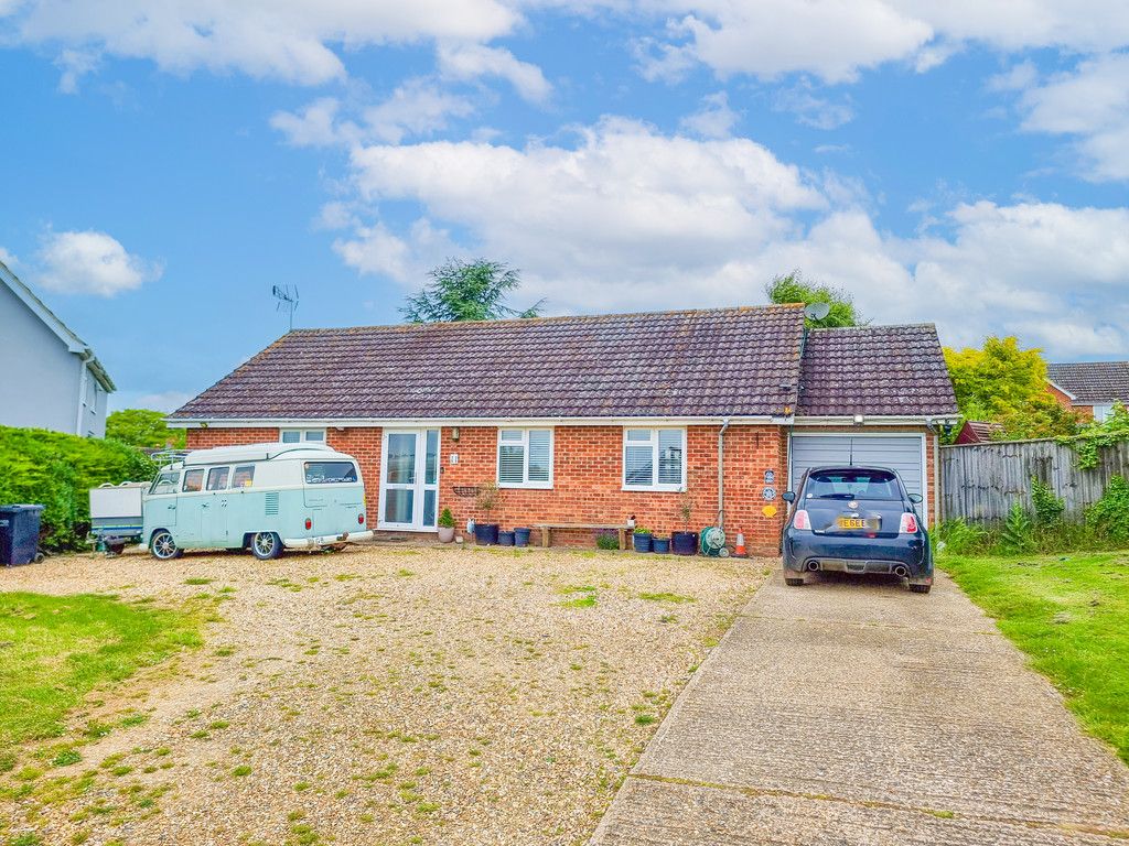 Rogeron Close, Hundon, Suffolk, CO10 8SB