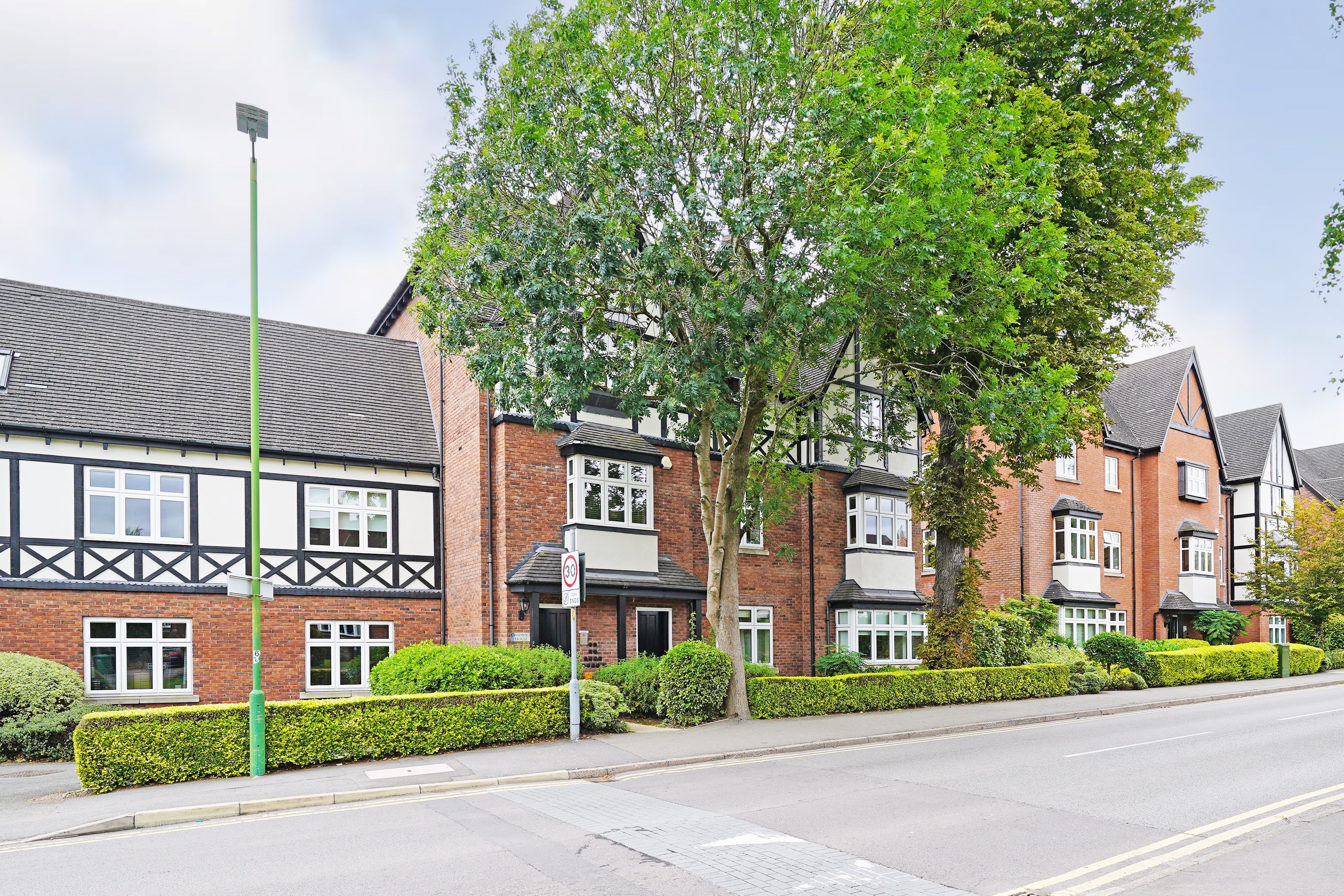 Apt 7 Chadwick House 456 Station Road, Dorridge, Solihull, B93 8EX