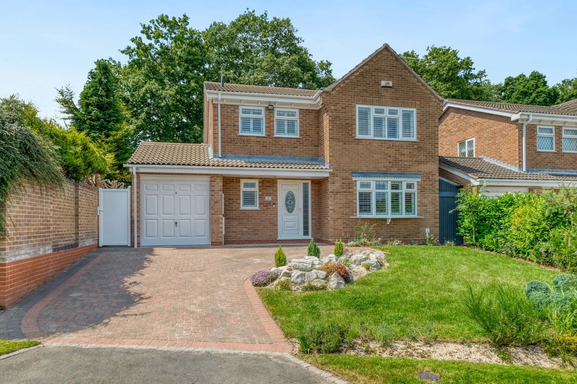 Burgess Croft, Solihull, B92 0QJ