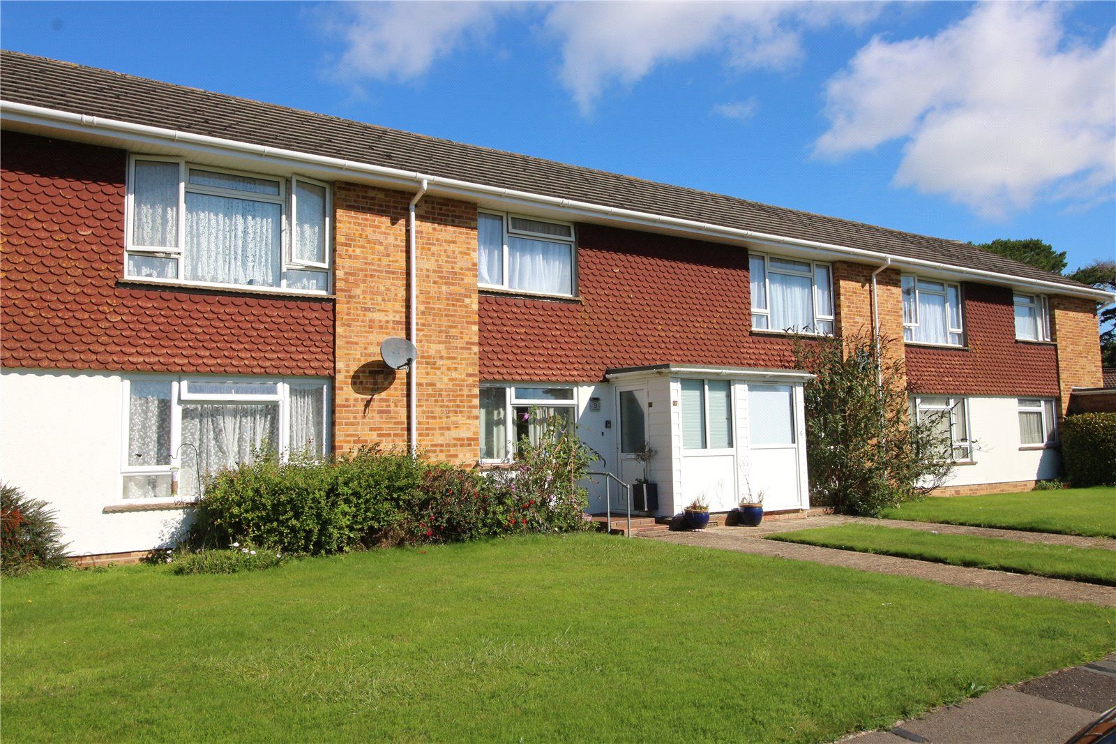 Aspen Place, New Milton, Hampshire, BH25 6NX