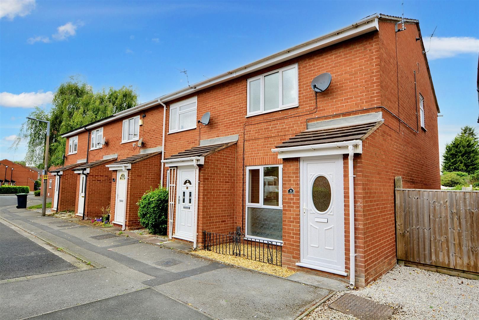 Kingfisher Close, Beeston, Nottingham