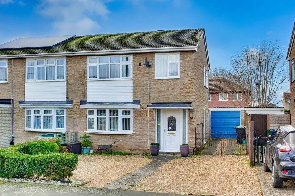 Bishops Road, Eynesbury, St. Neots, PE19 2QA