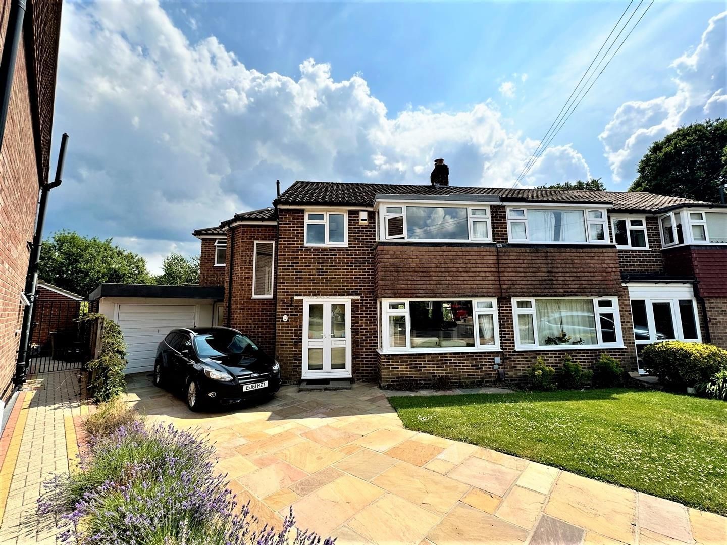 Fairoak Close, Petts Wood, Kent, BR5 1AW