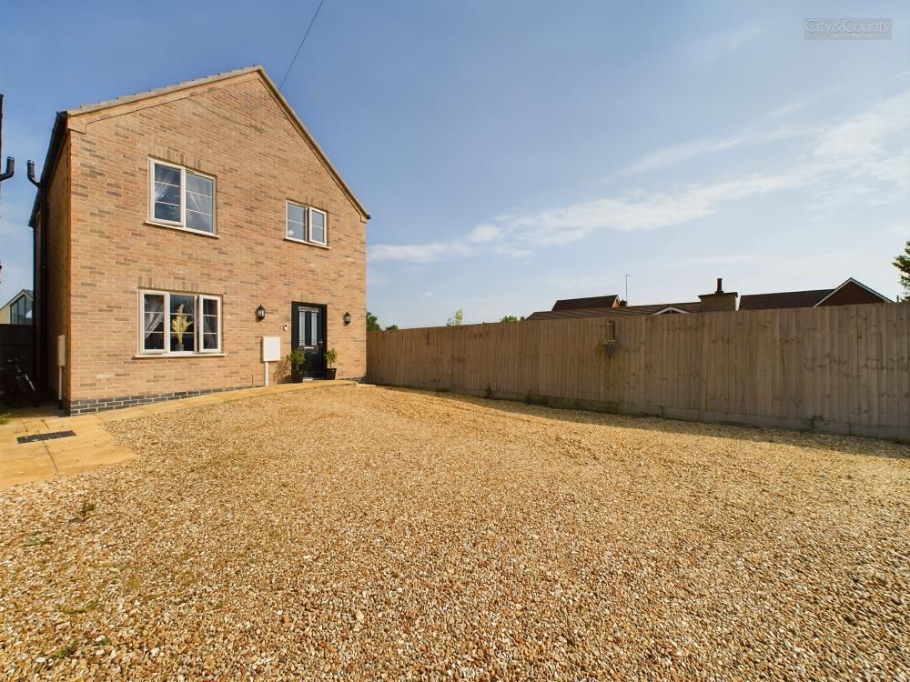 Peterborough Road, Crowland, Peterborough, PE6 0BA