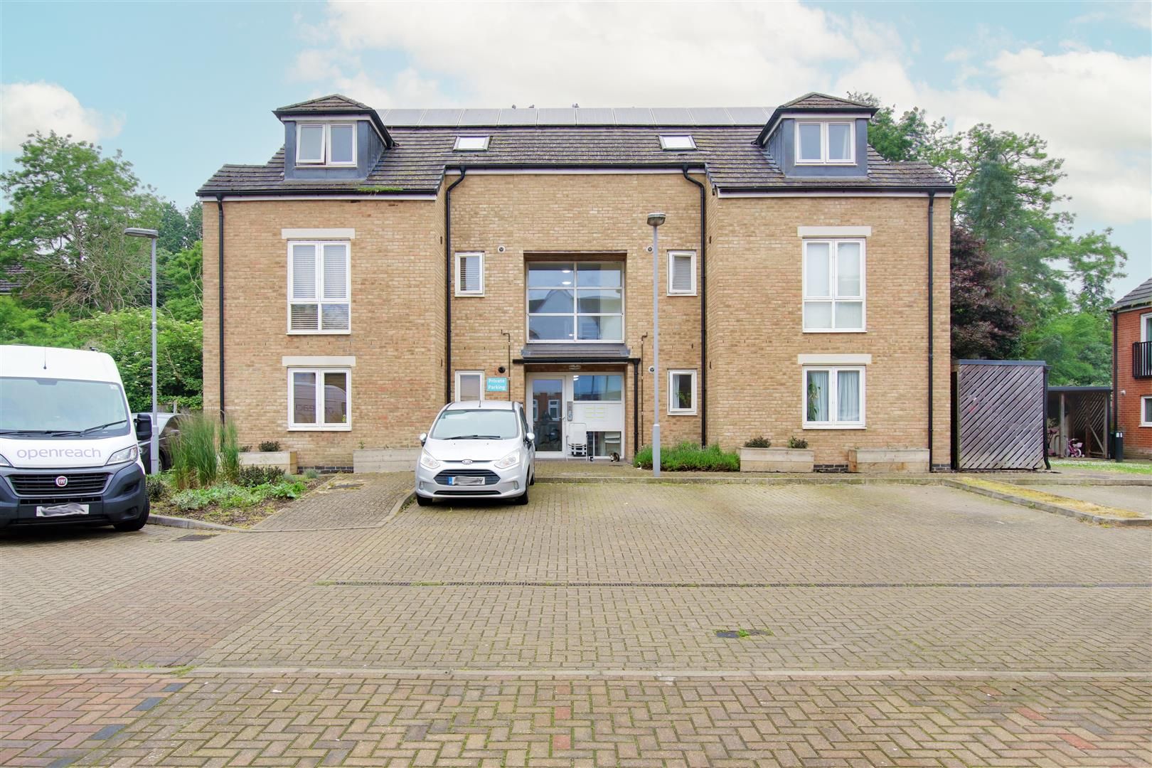 Meredith Court, Cheshunt, Waltham Cross, Hertfordshire, EN8 8HL