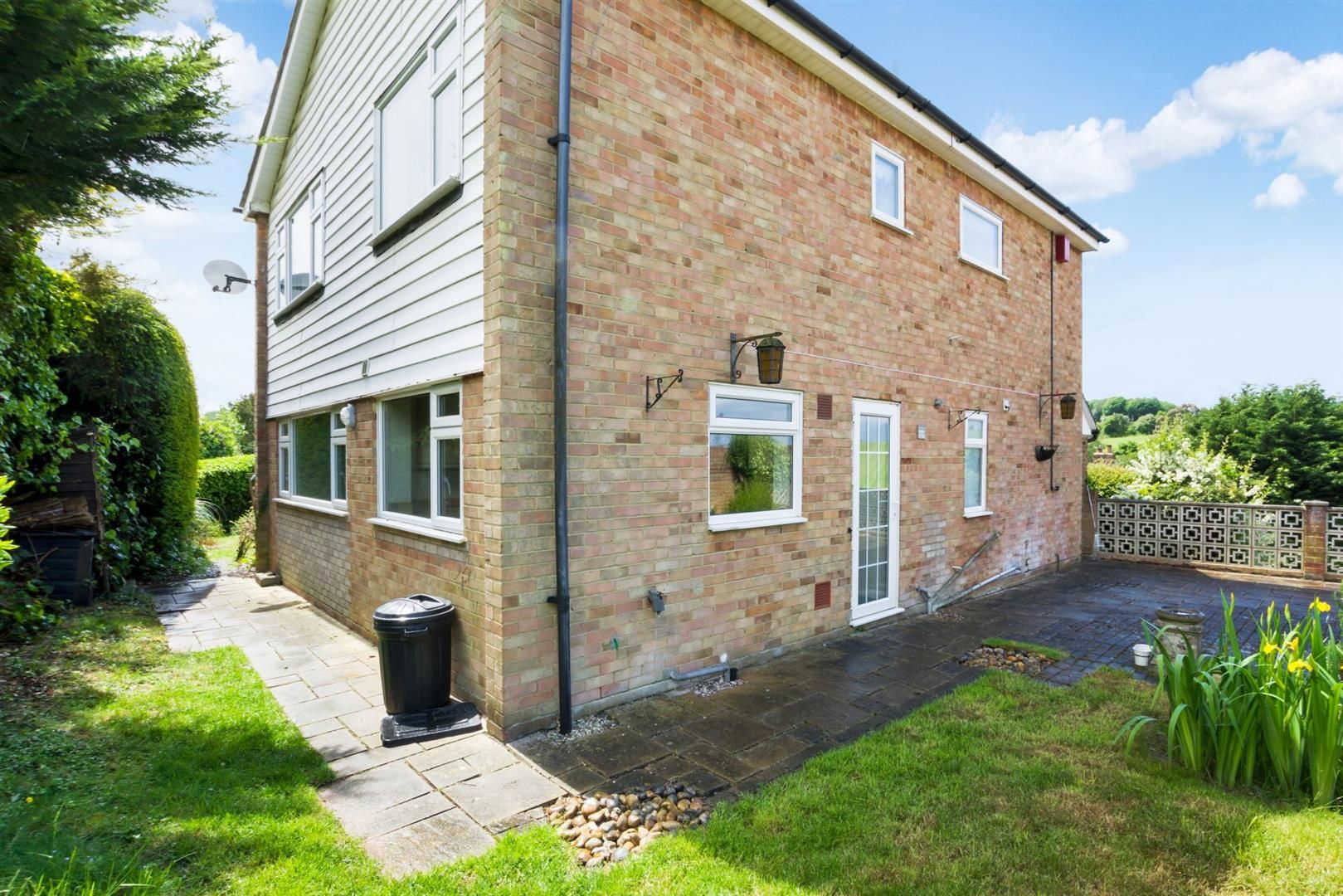 4 bed detached house for sale in Runciman Close, Pratts Bottom Edmund