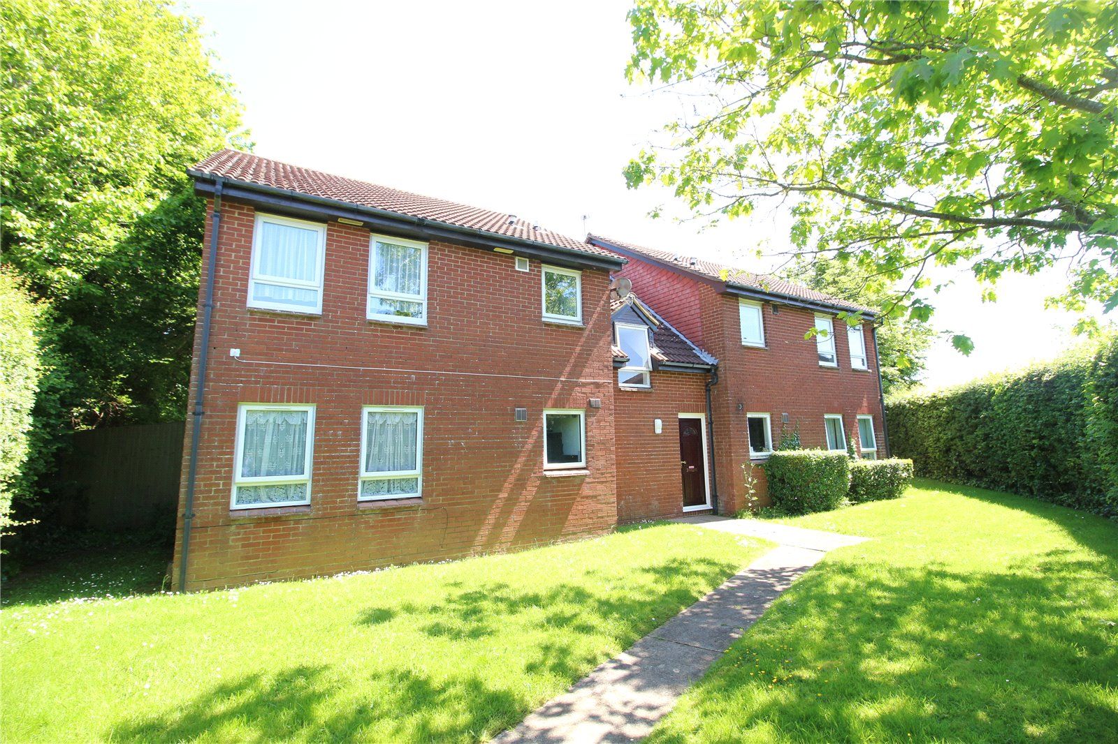 Parham Close, New Milton, Hampshire, BH25 5XB